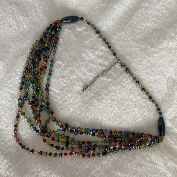 Beaded multicoloured necklace - Picture 3 of 12
